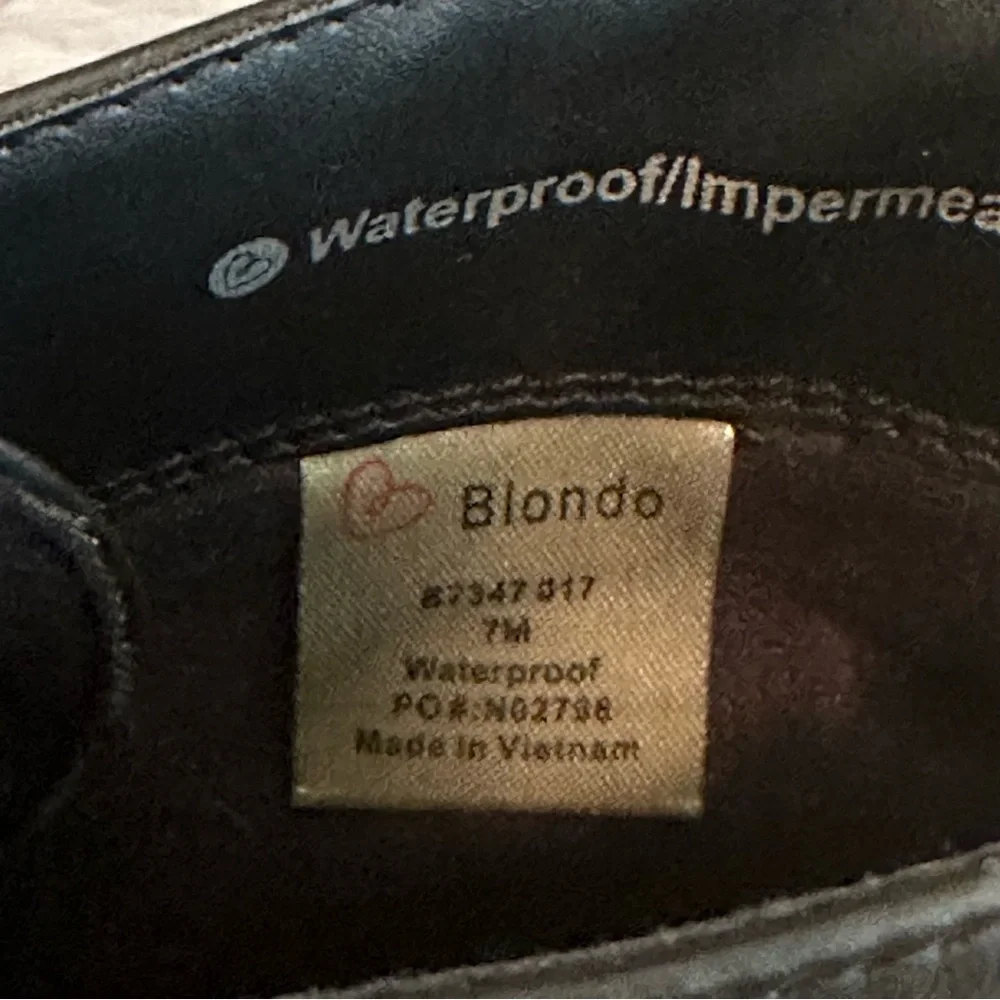 Black Leather Waterproof Zip-Up RainBoots NWT Blondo, Boots size 7 - Picture 6 of 6